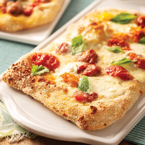 Artisanal Heirloom Tomato & Burrata Pinsa Pizza