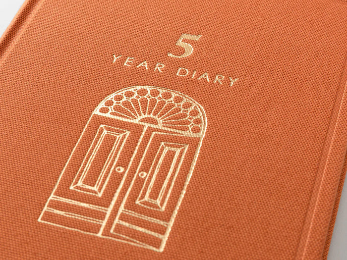 Midori 5 Year Diary Mini Gate - Red