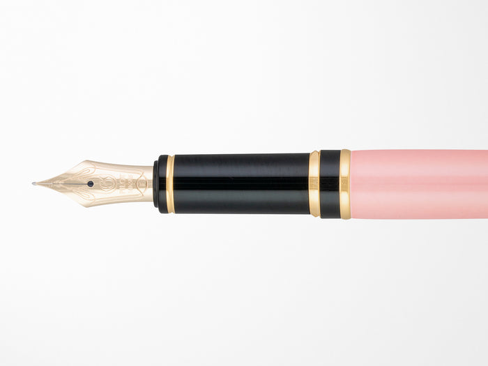 Pilot Grance Fountain Pen - Pearl Pink