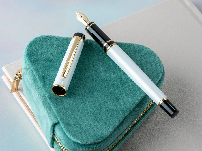 Pilot Grance Fountain Pen - Pearl White