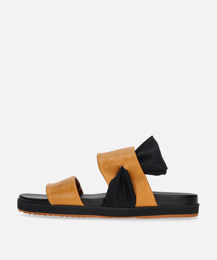 SP-1724 Camel