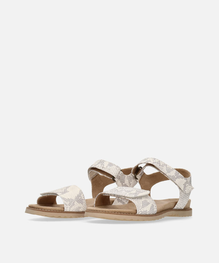 SP-1725 Off White - SPINGLE